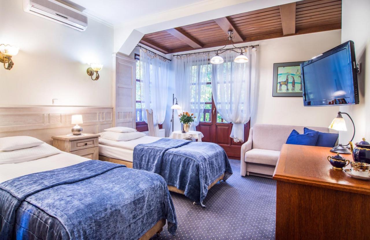 Hotel Dwa Ksiezyce Казимеж-Дольны Экстерьер фото