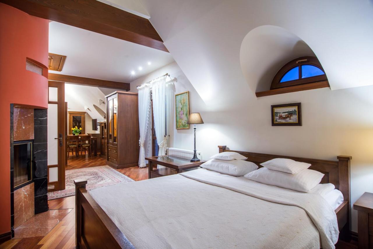 Hotel Dwa Ksiezyce Казимеж-Дольны Экстерьер фото