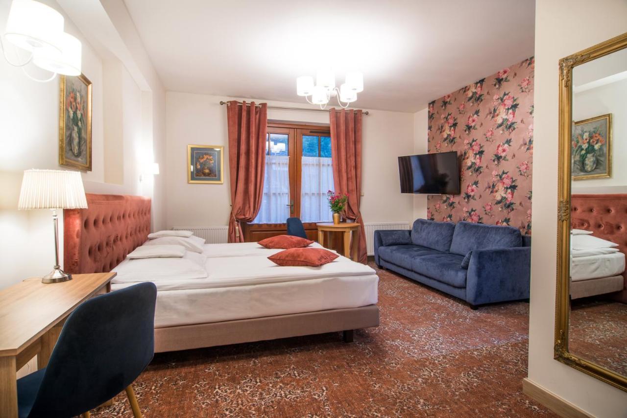 Hotel Dwa Ksiezyce Казимеж-Дольны Экстерьер фото