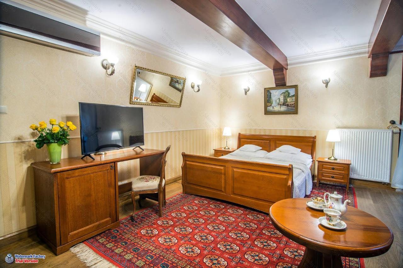 Hotel Dwa Ksiezyce Казимеж-Дольны Экстерьер фото