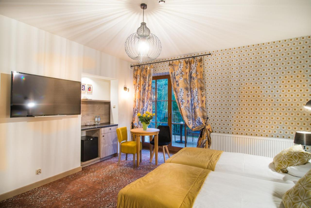 Hotel Dwa Ksiezyce Казимеж-Дольны Экстерьер фото